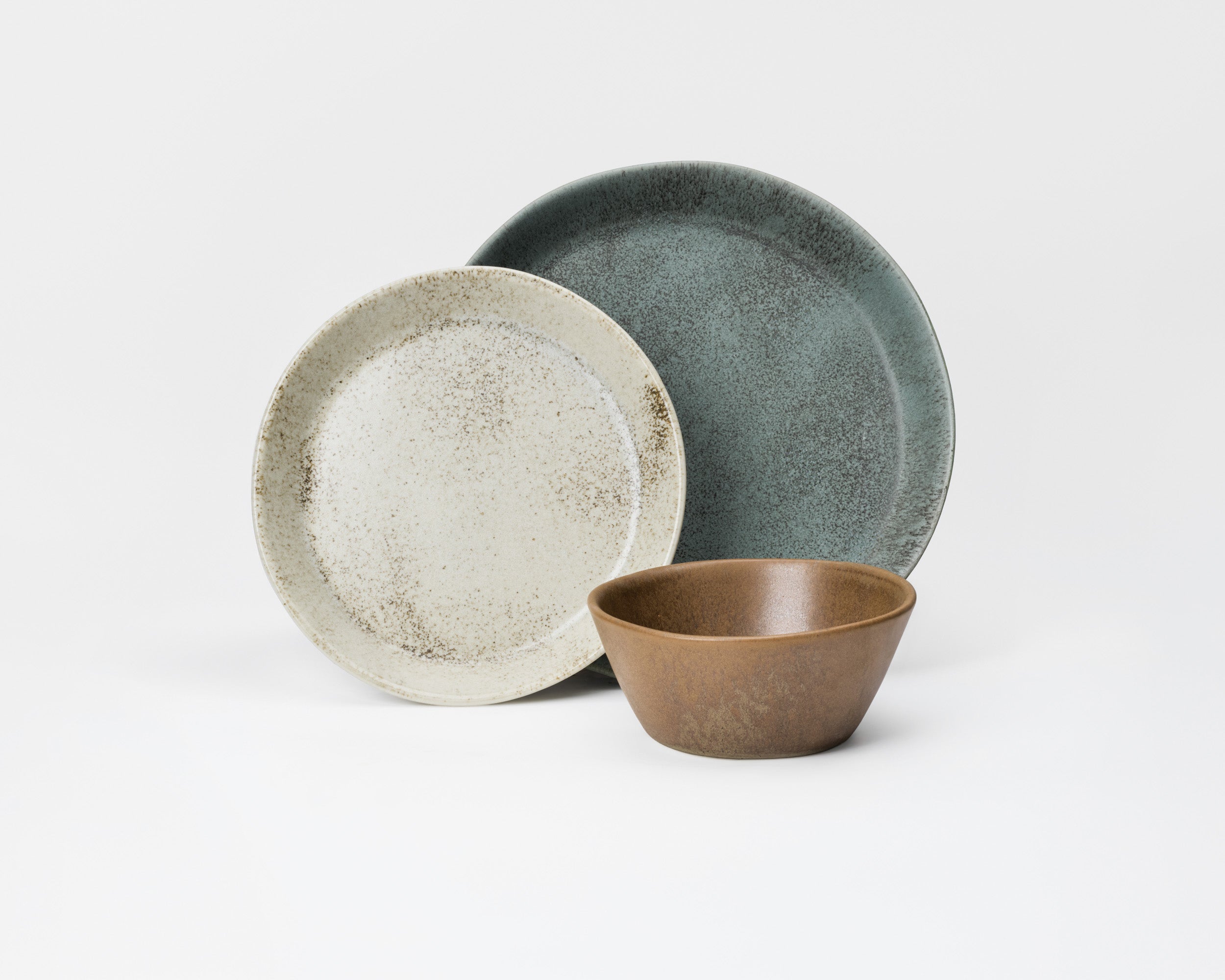 Three Piece Classic Coupe Dinnerware Setting
