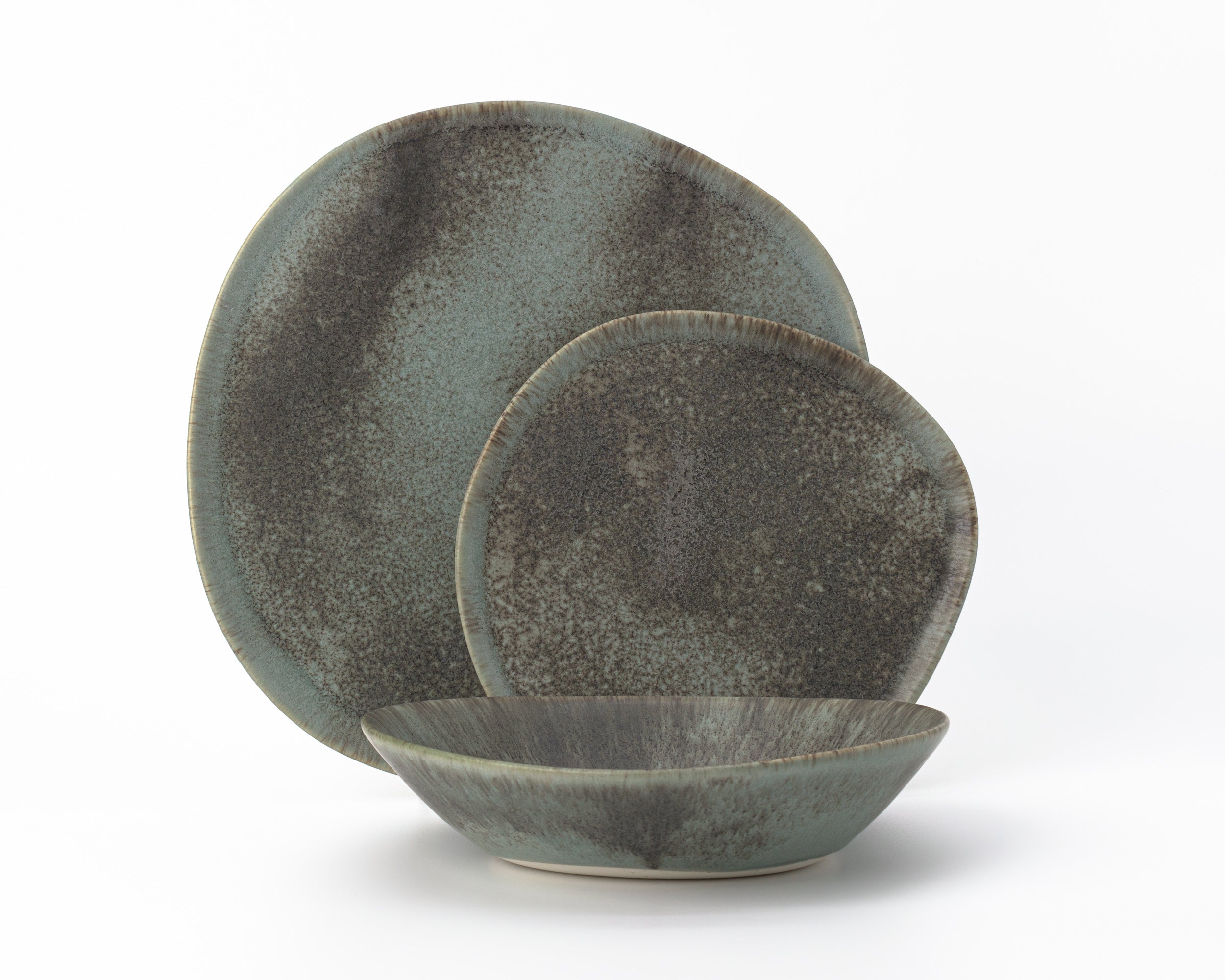 Three Piece Organic Rim Dinnerware Setting