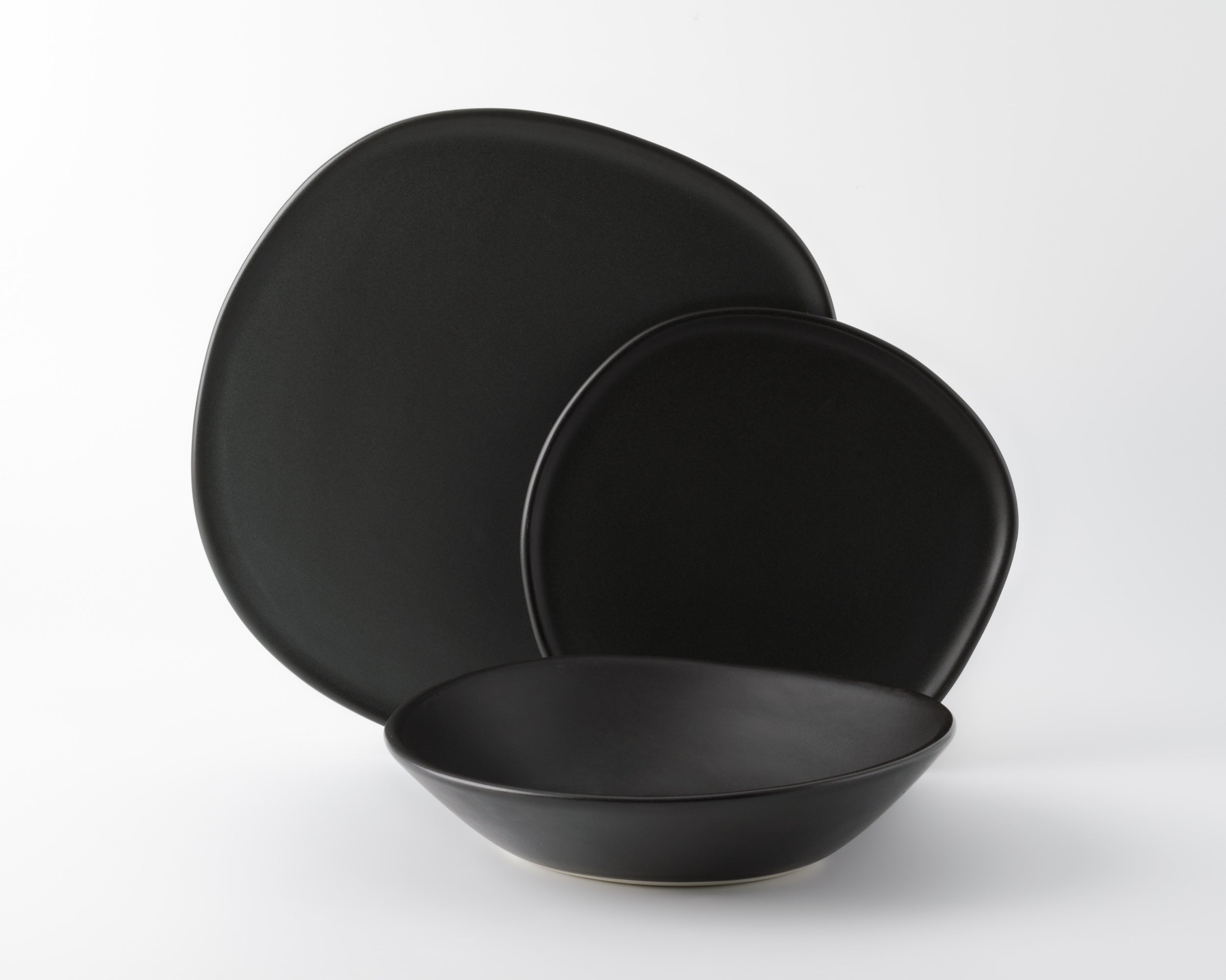 Three Piece Organic Rim Dinnerware Setting