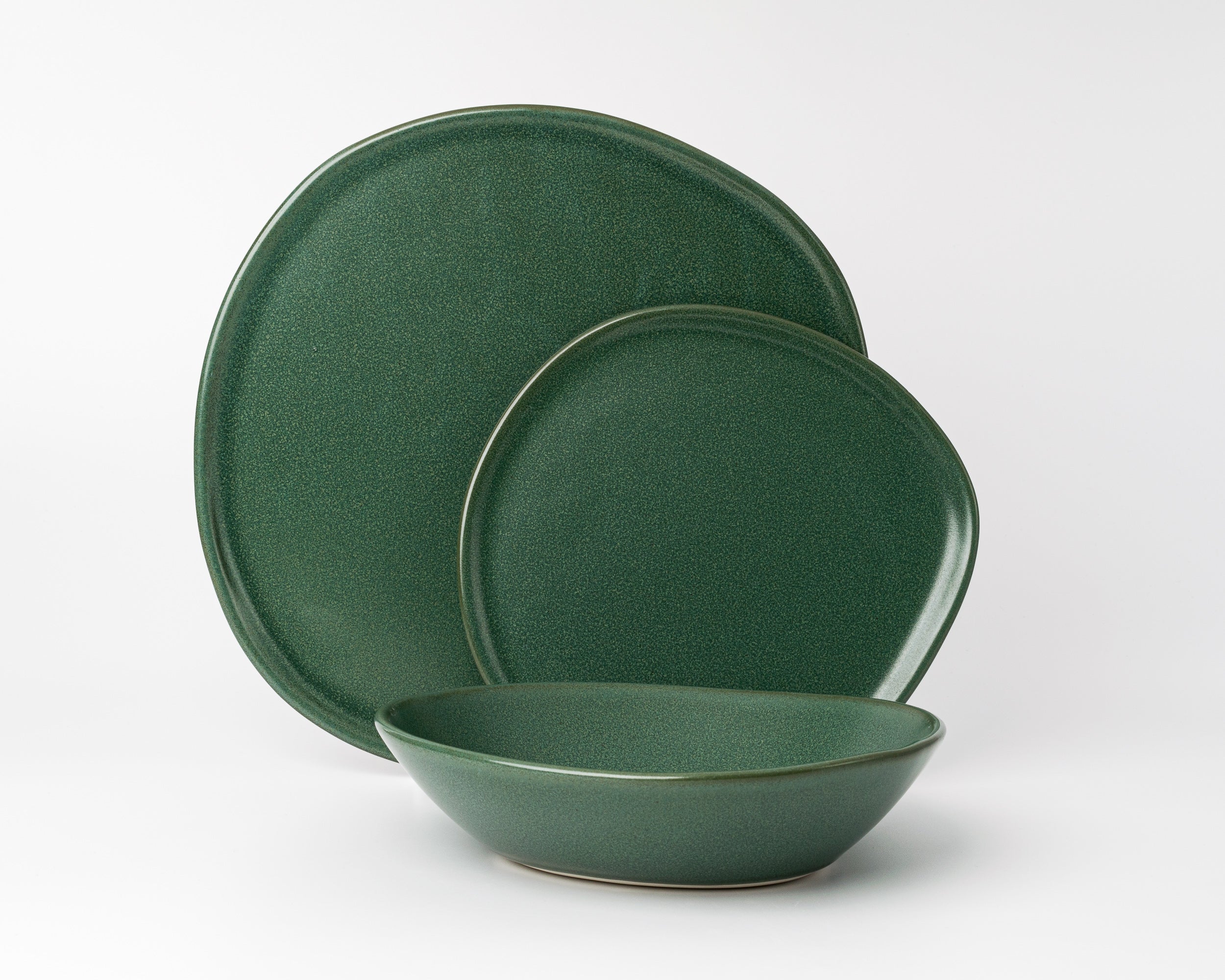 Three Piece Organic Rim Dinnerware Setting
