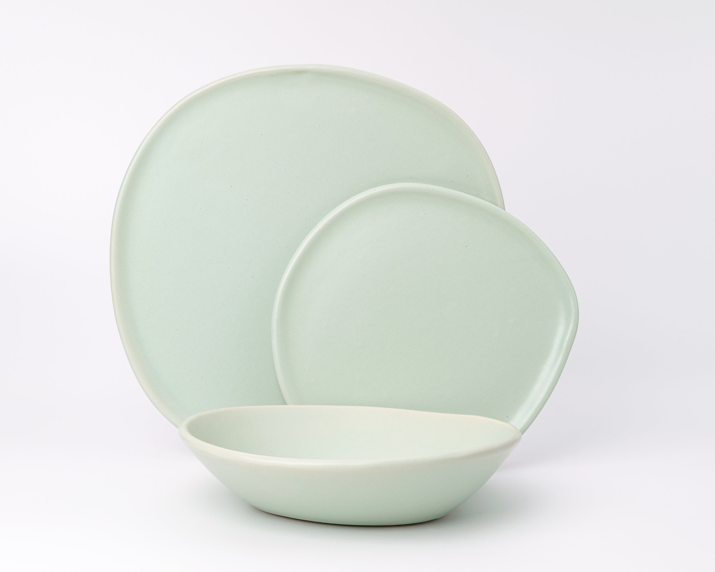 Three Piece Organic Rim Dinnerware Setting