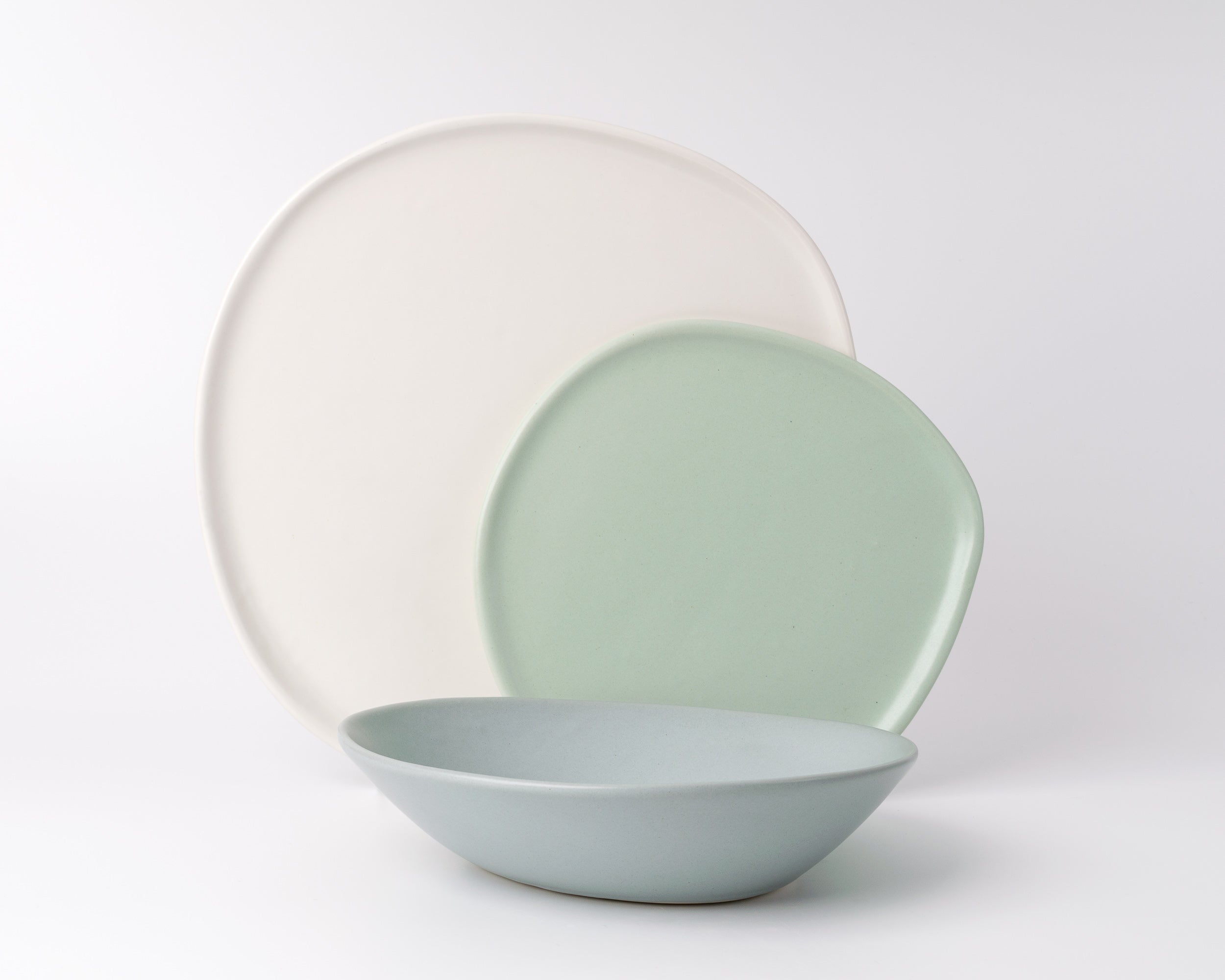 Three Piece Organic Rim Dinnerware Setting
