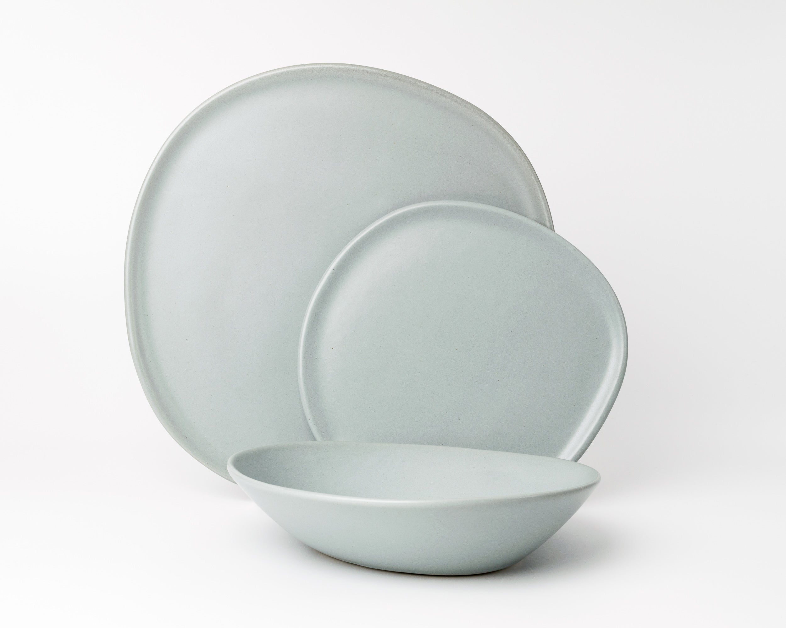 Three Piece Organic Rim Dinnerware Setting