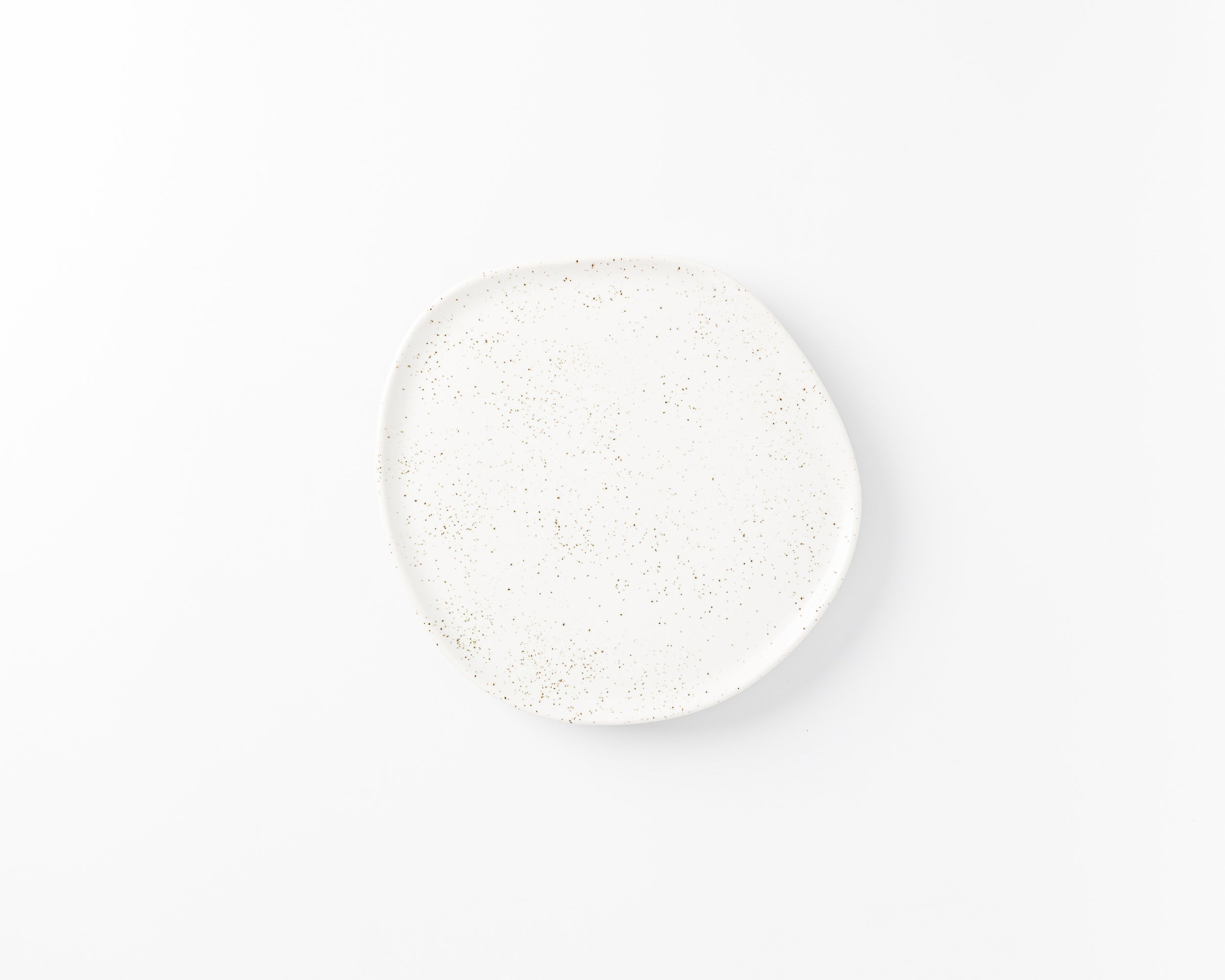 Seven Piece Organic Rim Dinnerware Setting