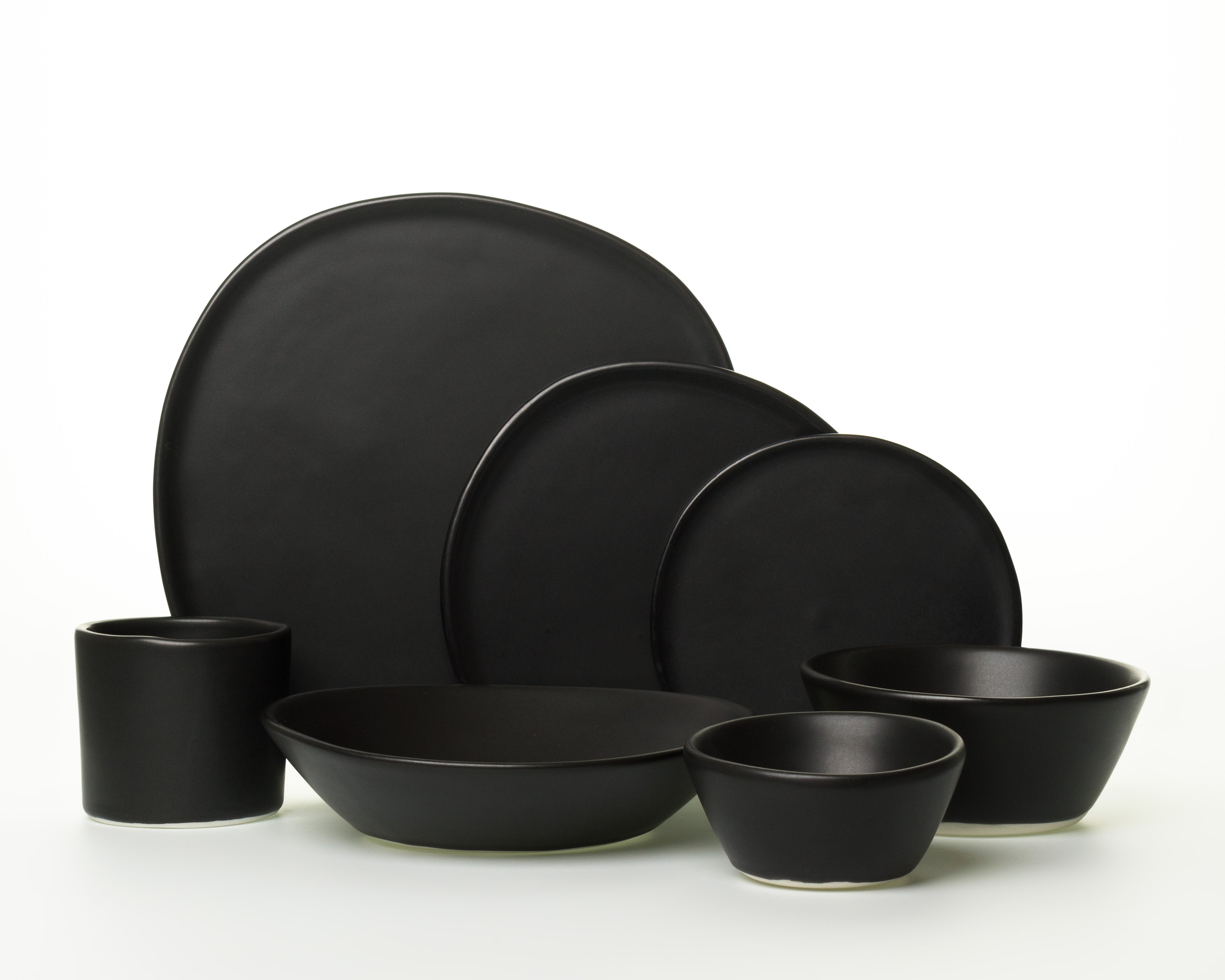 Seven Piece Organic Rim Dinnerware Setting
