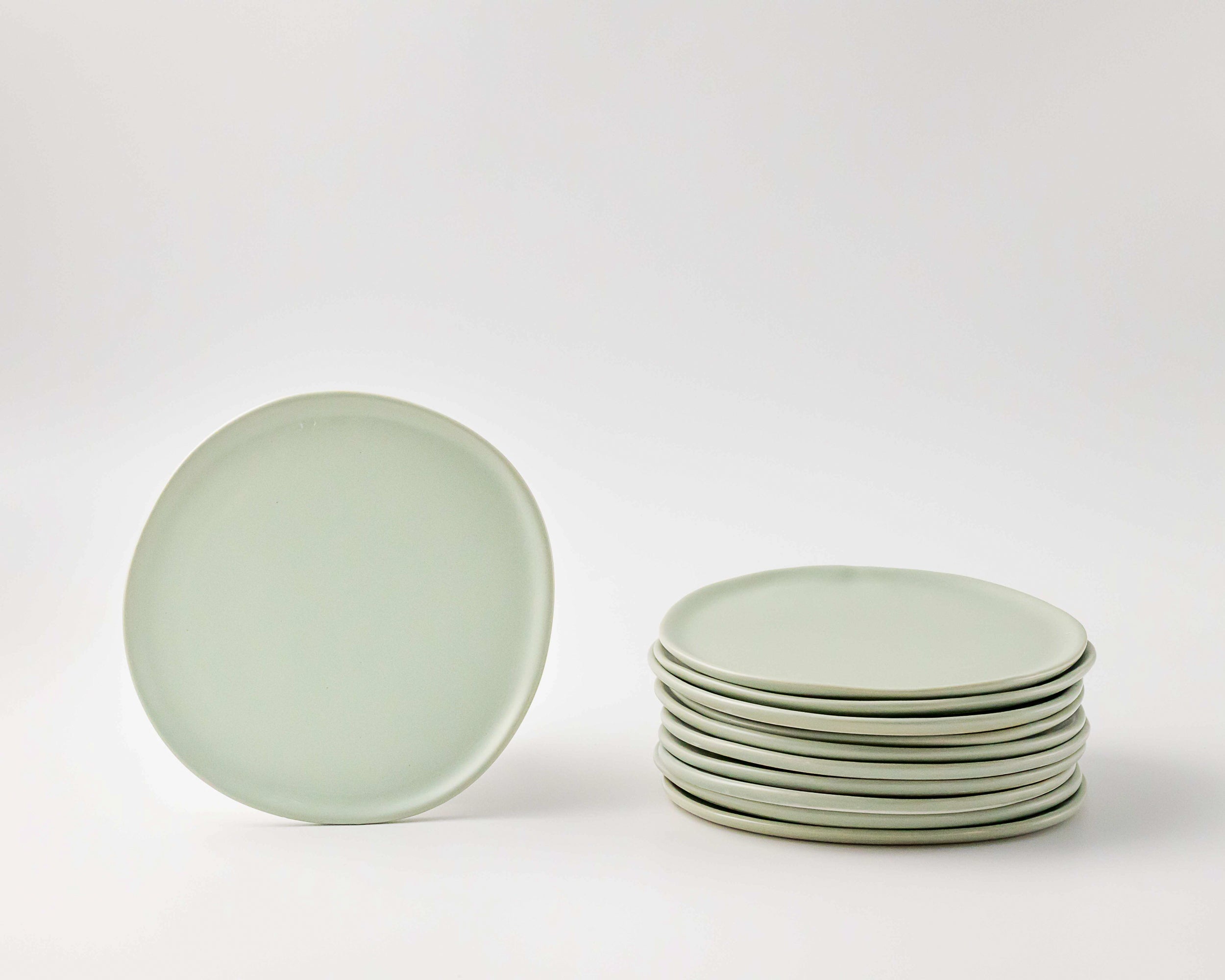 Organic Low Rim Porcelain Side Plate