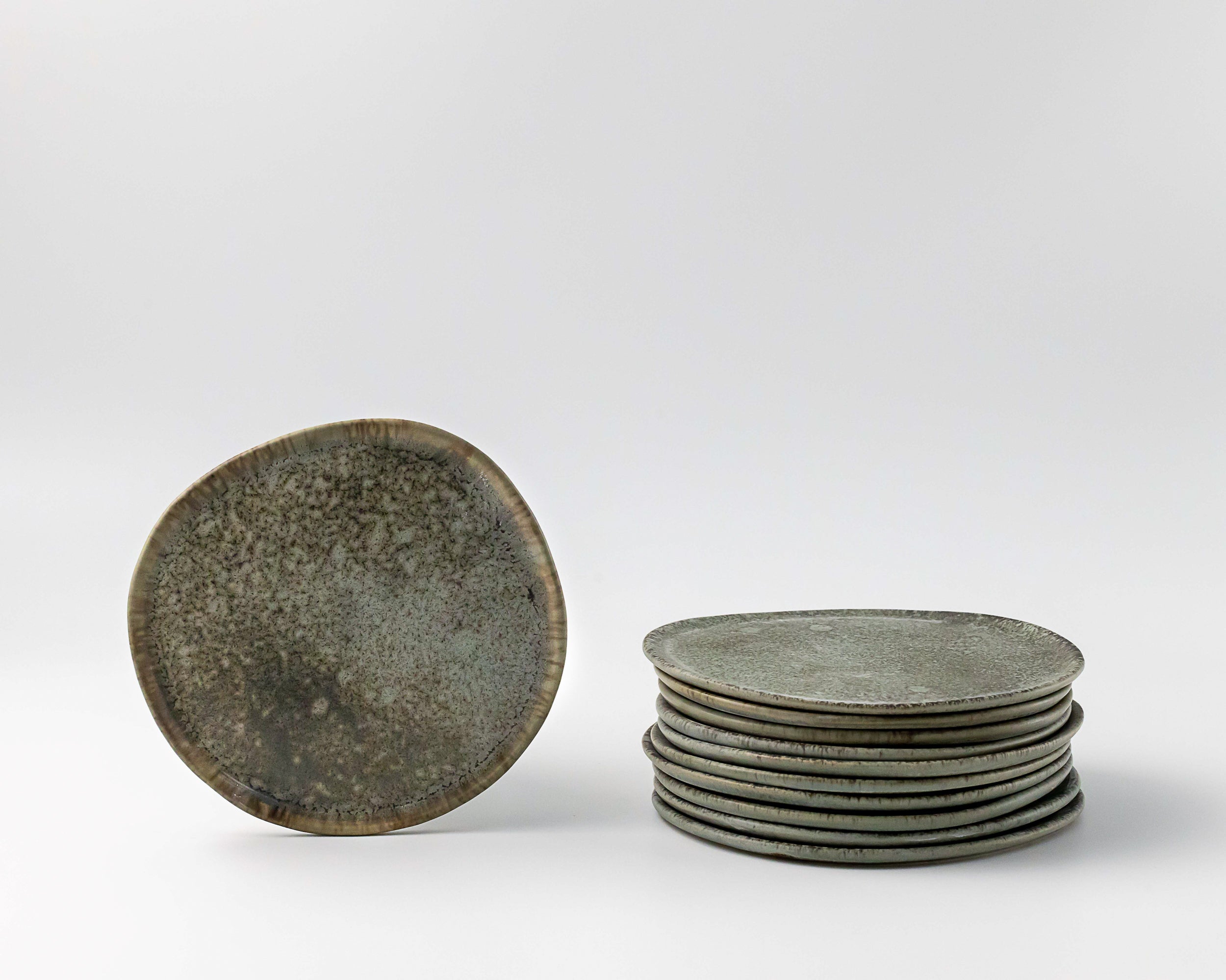 Organic Low Rim Porcelain Side Plate