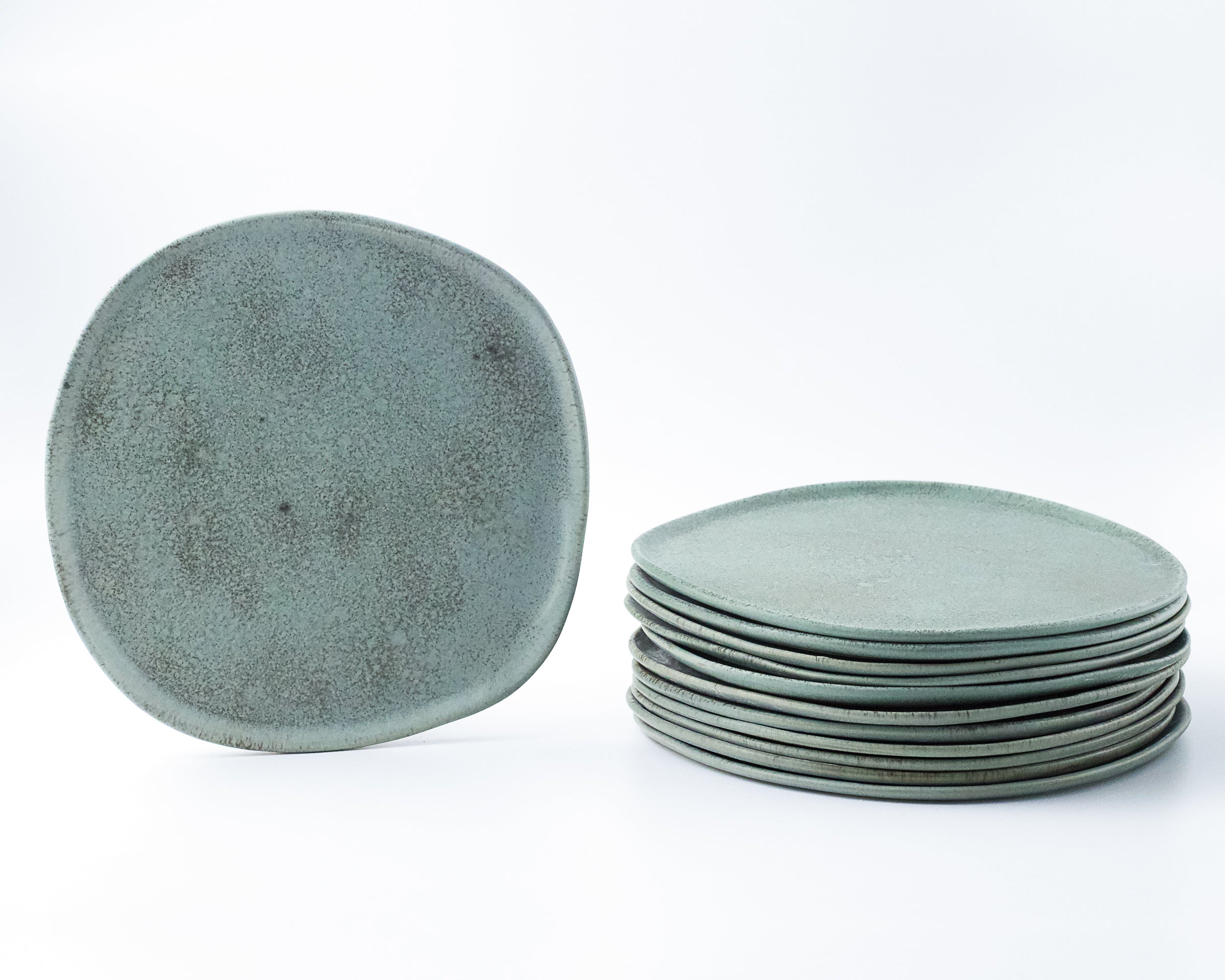 Organic Low Rim Porcelain Dinner Plate