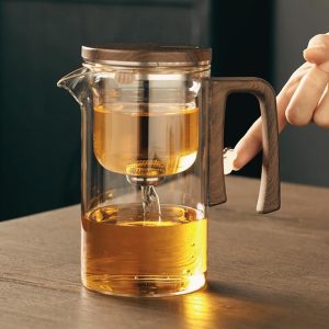 Glass Teapot with Infuser and Tea-Water Separation Design