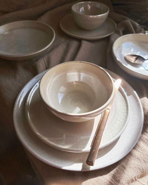 White Pearl Oyster Dinnerware Set, Glazed Ceramic Plates and Bowls - Image 10