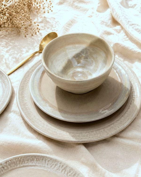 White Pearl Oyster Dinnerware Set, Glazed Ceramic Plates and Bowls - Image 3