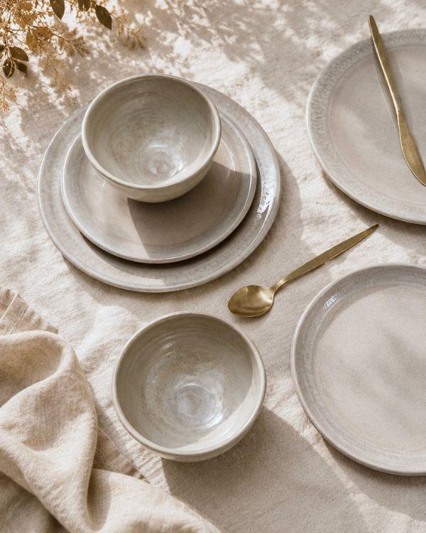 White Pearl Oyster Dinnerware Set, Glazed Ceramic Plates and Bowls - Image 13