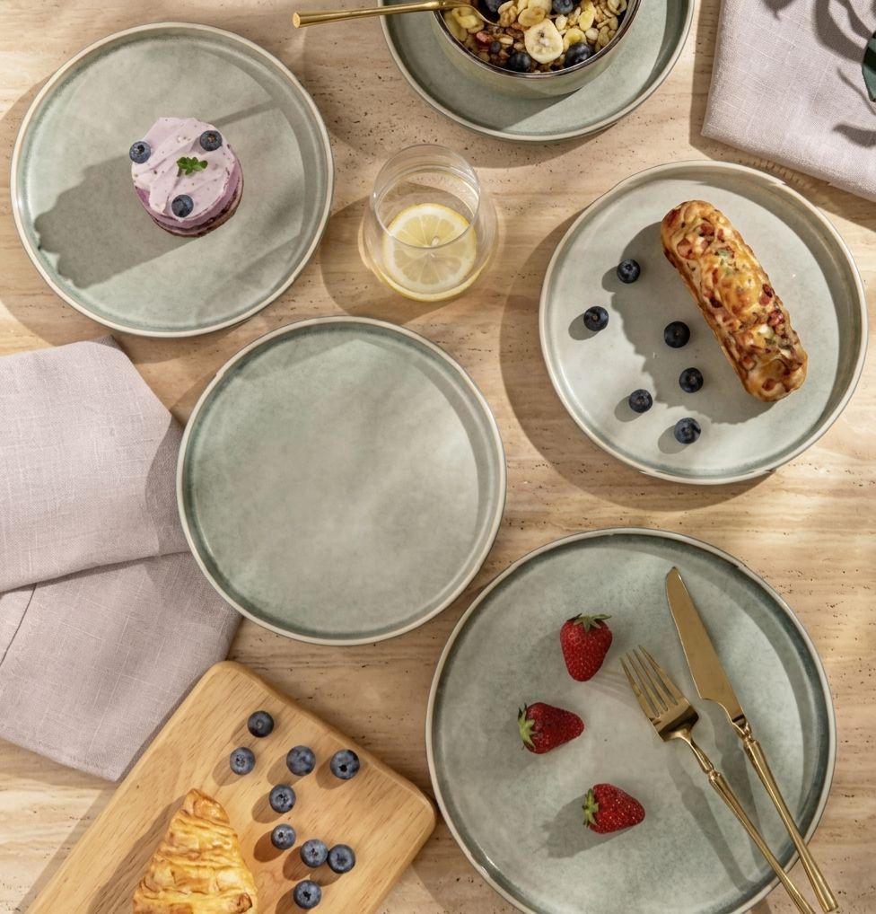 Stoneware Dinnerware Set for 4, Reactive Glaze Ceramic Plates and Bowls, Modern Tableware - Image 3